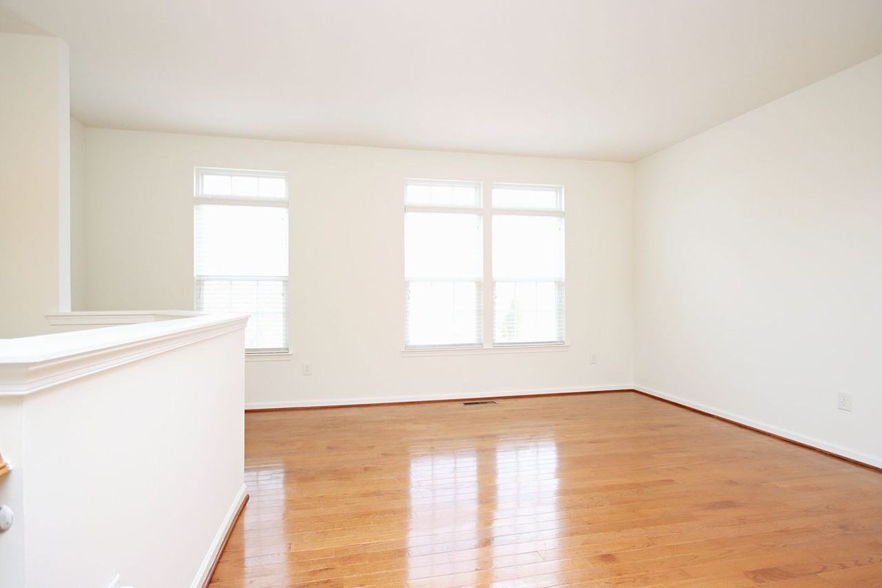 1557 Montessori Ter - Photo 6 of 22