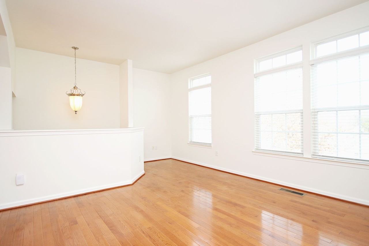 1557 Montessori Ter - Photo 7 of 22