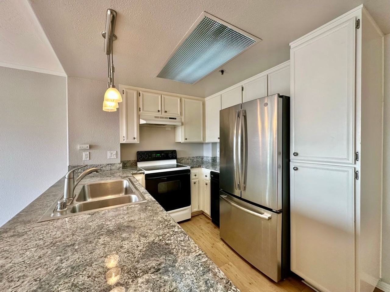 1514 7th Ave - Photo 5 of 14