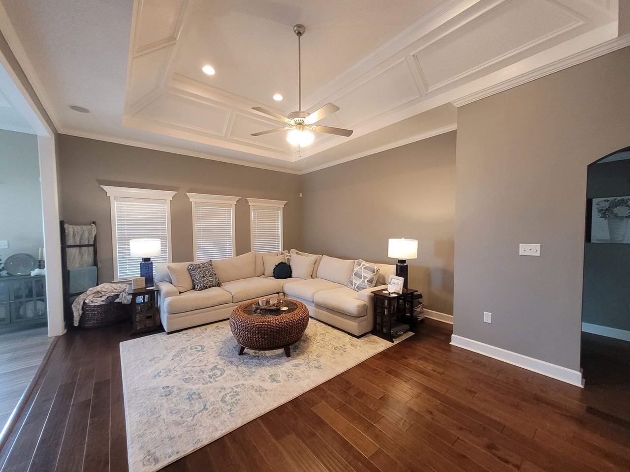 3966 Karaline Cir - Photo 3 of 22