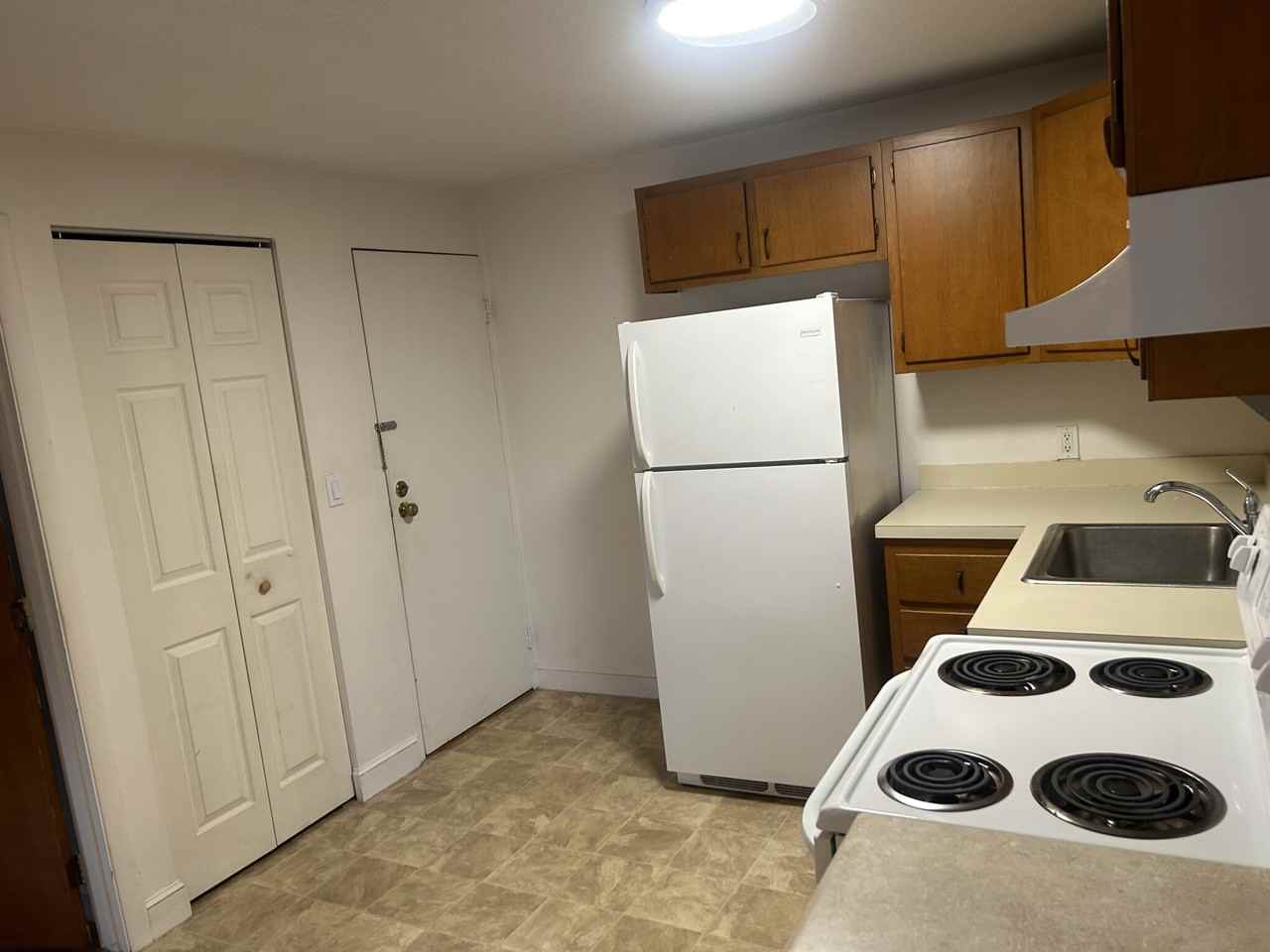 175 W Wyoming Ave #41 - Photo 5 of 17