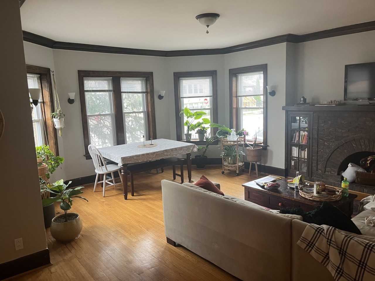 3456 W Wrightwood Ave #2 - Photo 4 of 31