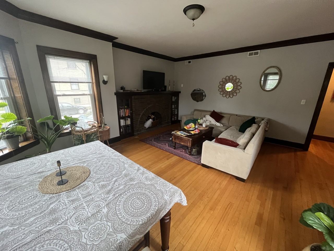 3456 W Wrightwood Ave #2 - Photo 7 of 31