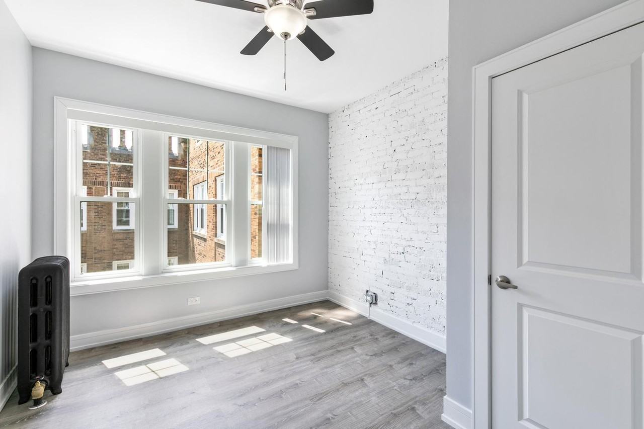 6954 N Wolcott Ave #1 - Photo 2 of 12