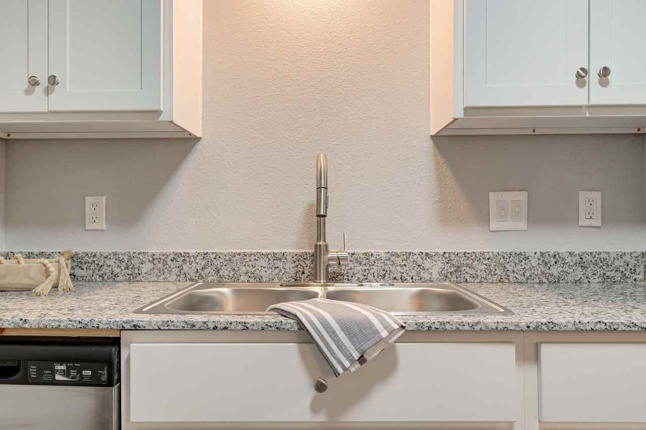 Discover the Vibrant Lifestyle of The Brickson Apartments near Bricktown, OKC - Photo 7 of 33