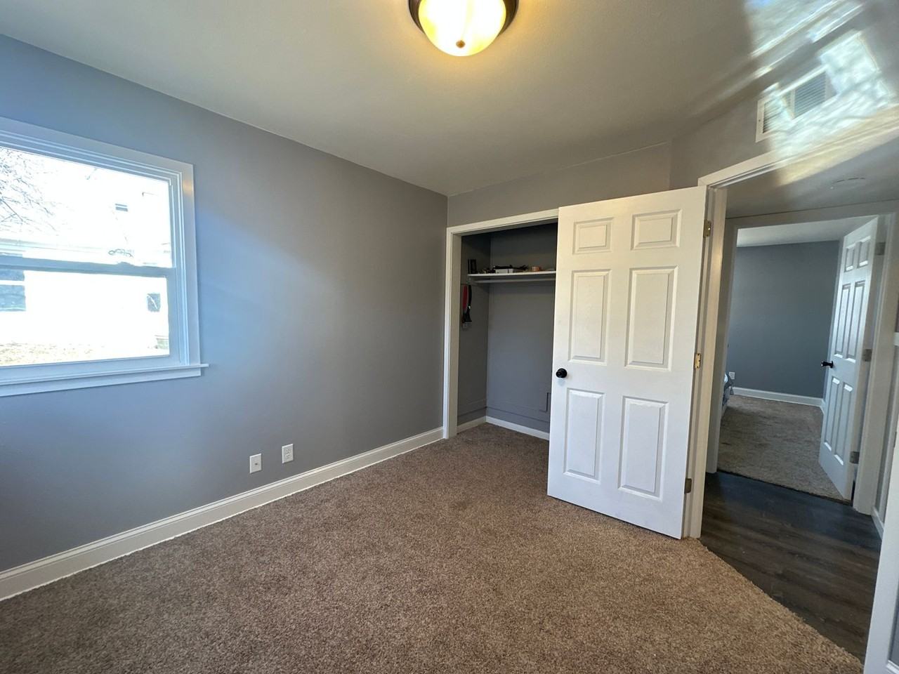 410 Union St - Photo 7 of 10