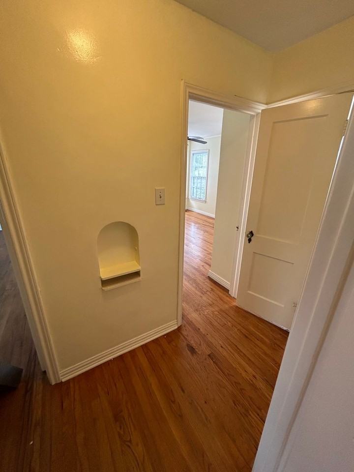 1255 San Patricio Dr - Photo 4 of 17