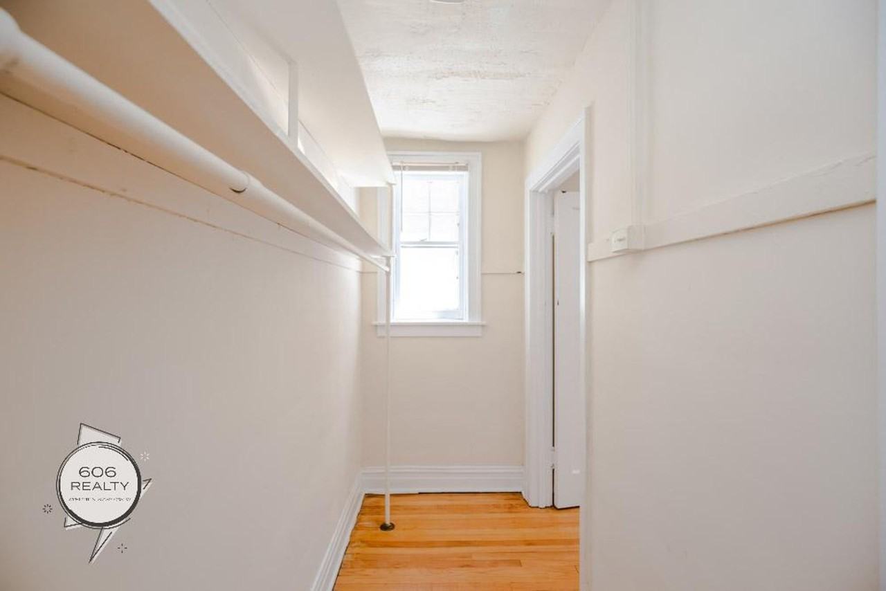 Studio Apts on Cermak! 5017 - Photo 7 of 11