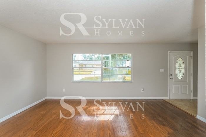 2904 Forest Cir - Photo 3 of 16