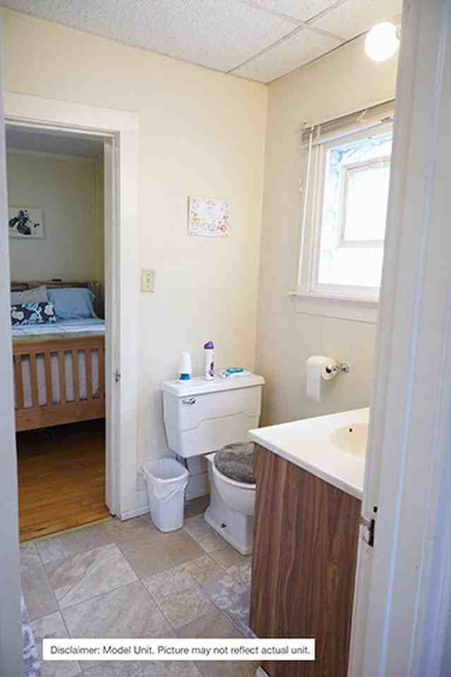 2011 E Park Place - Photo 3 of 10