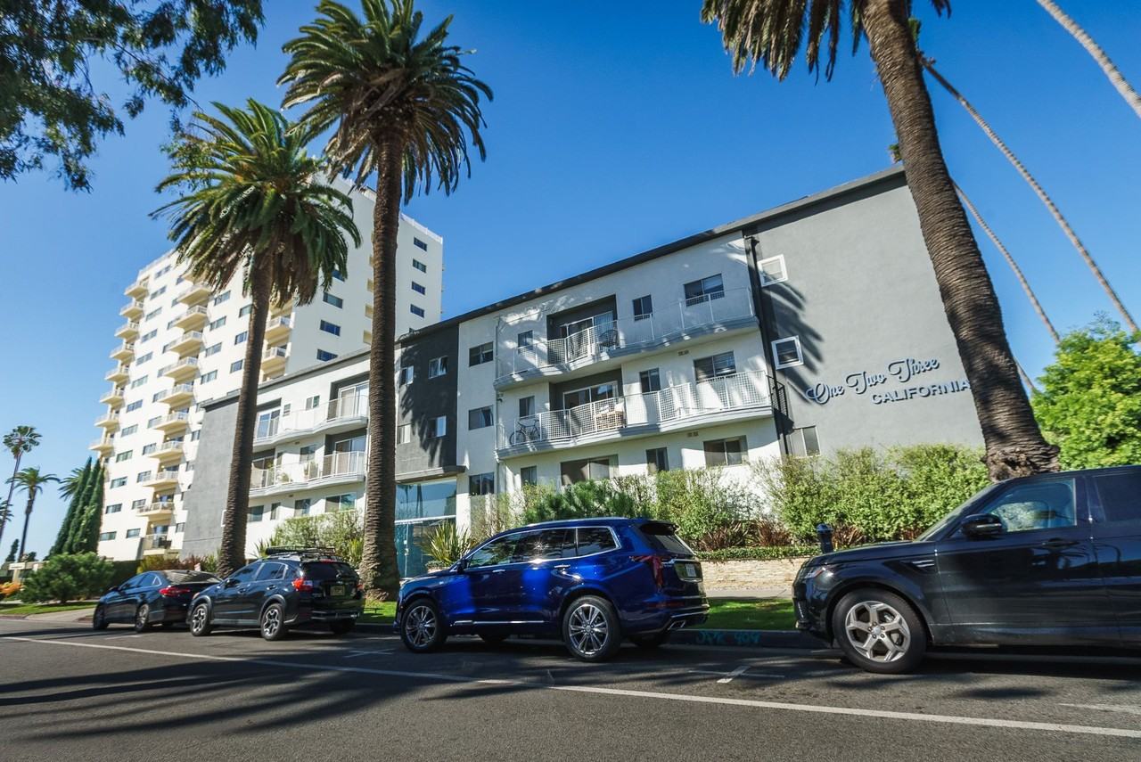 123 California Ave - Photo 7 of 41