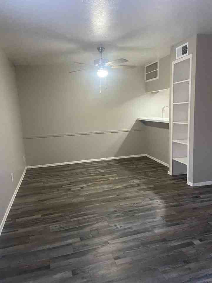 Tierra Del Sol Apartments - Photo 6 of 27
