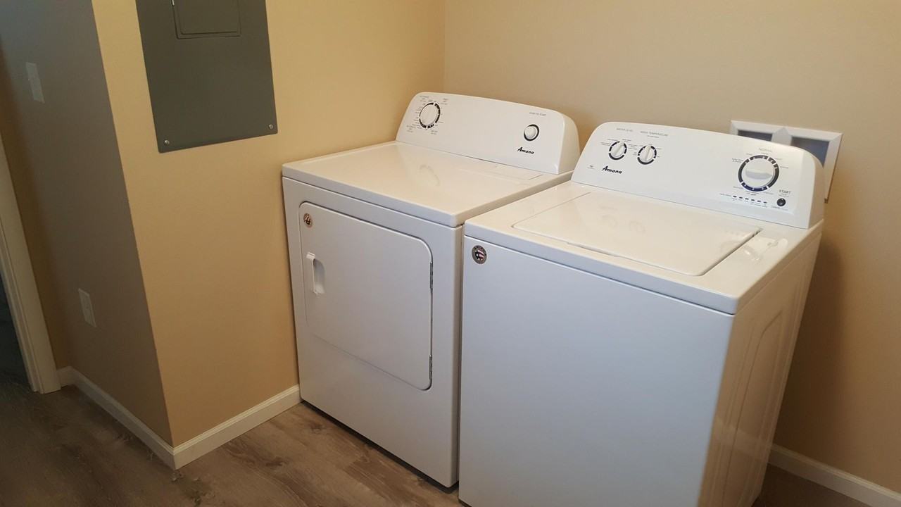 3132 Barrington Place - Photo 5 of 8