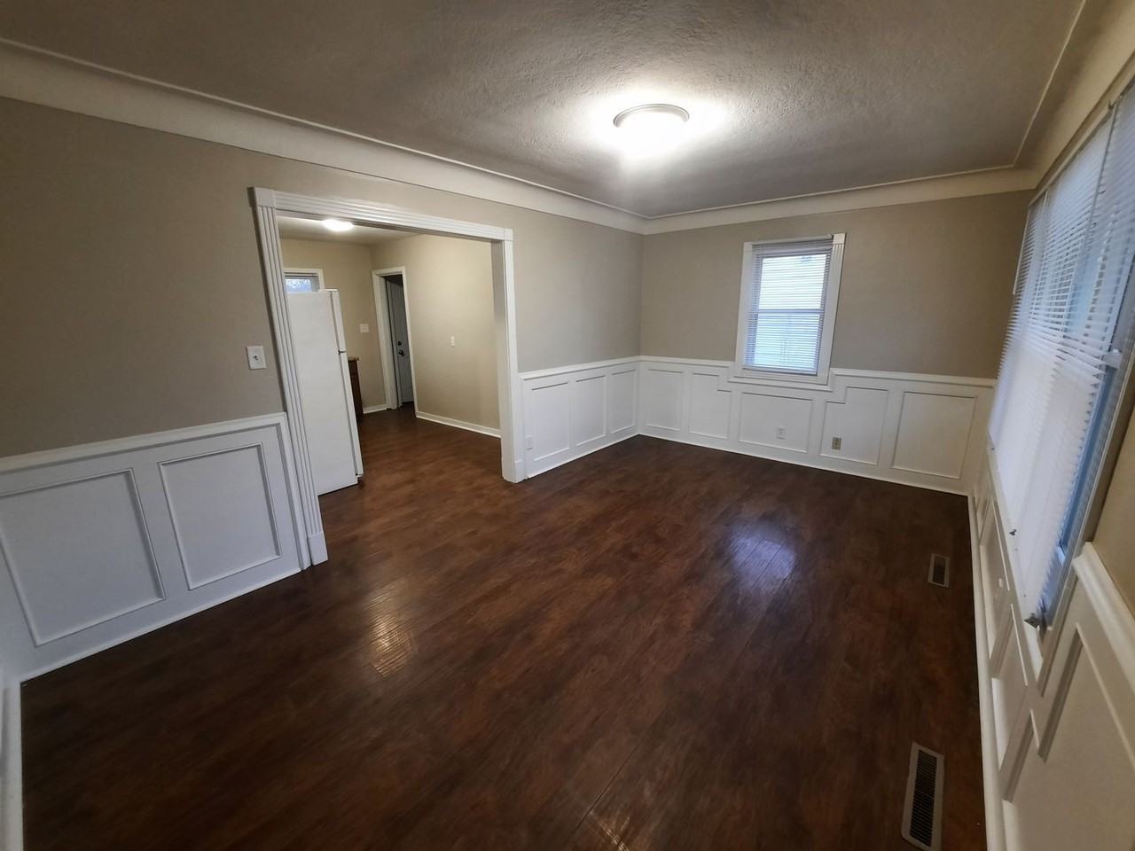 2917 S Union St - Photo 2 of 34