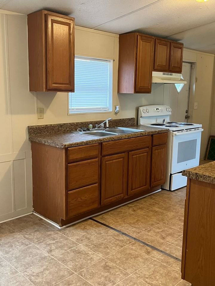 Tusculum Living LLC - Photo 6 of 18