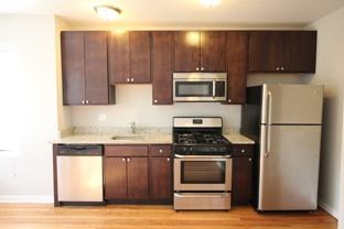 2438 W North Shore Ave #1 - Photo 1 of 1