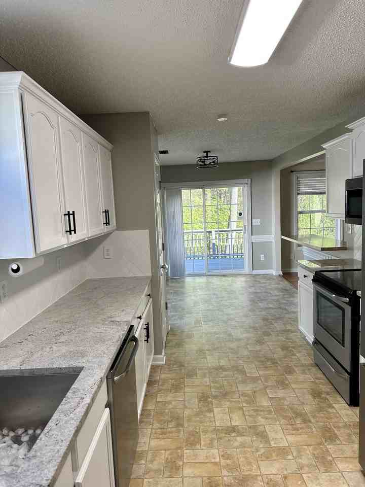 446 Eden Oaks Dr #NA - Photo 3 of 19