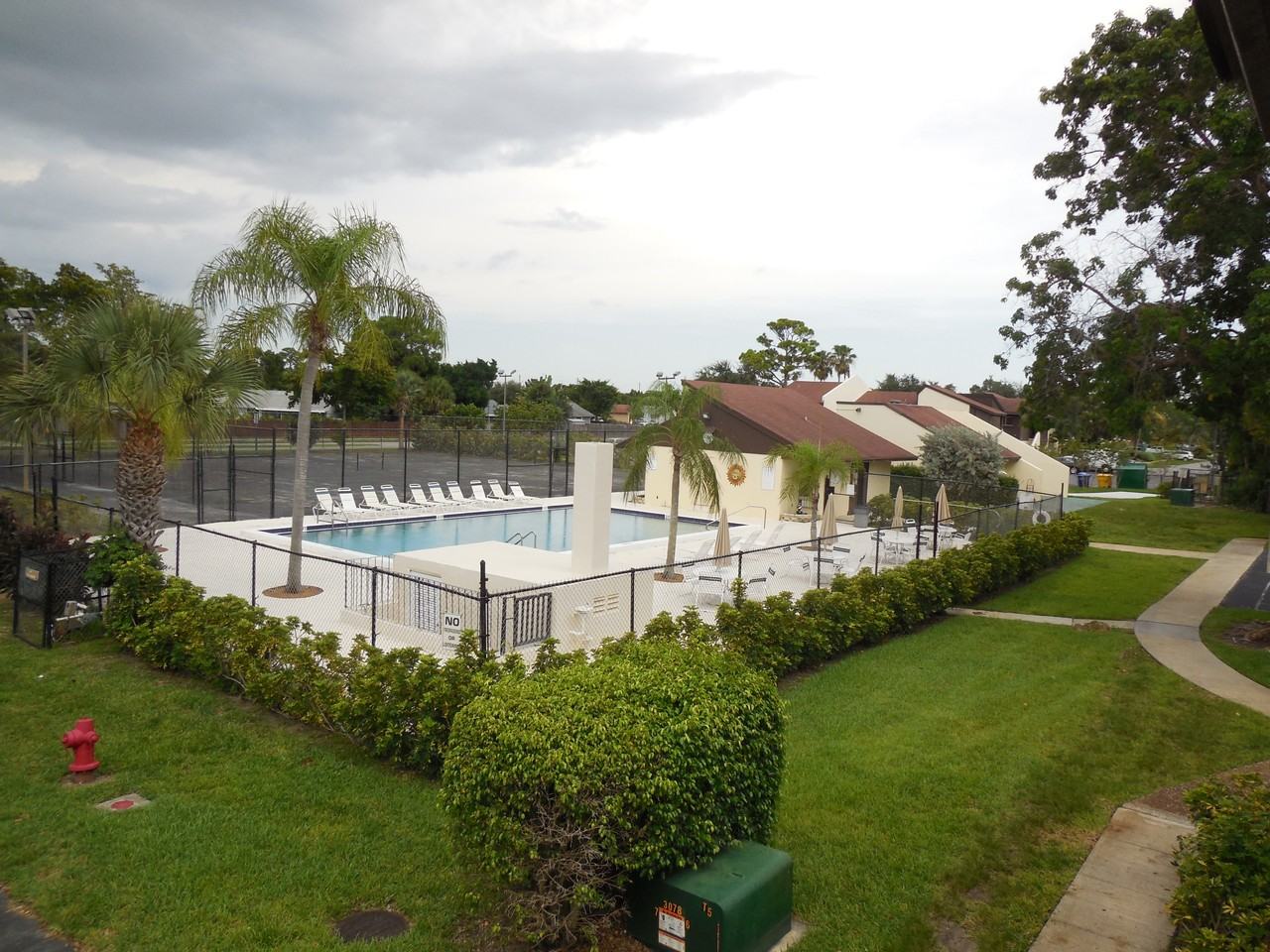 5252 Bosque Ln #1 - Photo 7 of 50