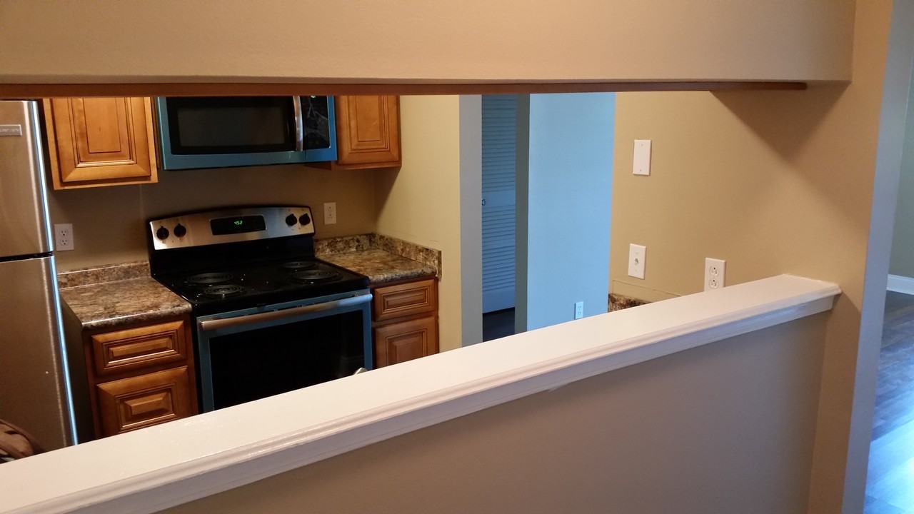 309 Rachels Ct E #NA - Photo 3 of 16