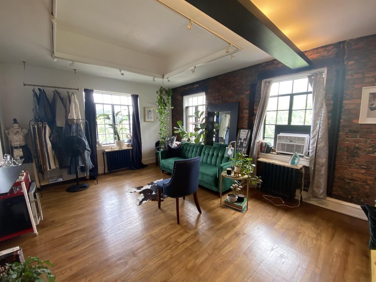 1212 Delaware Ave #D4