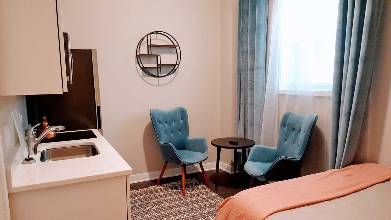 1409 W Diversey Pkwy #102 - Photo 6 of 22