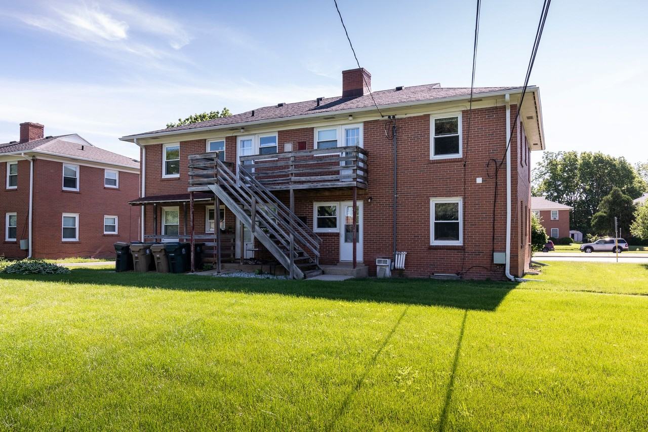 1206 South Midvale Properties - Photo 5 of 19