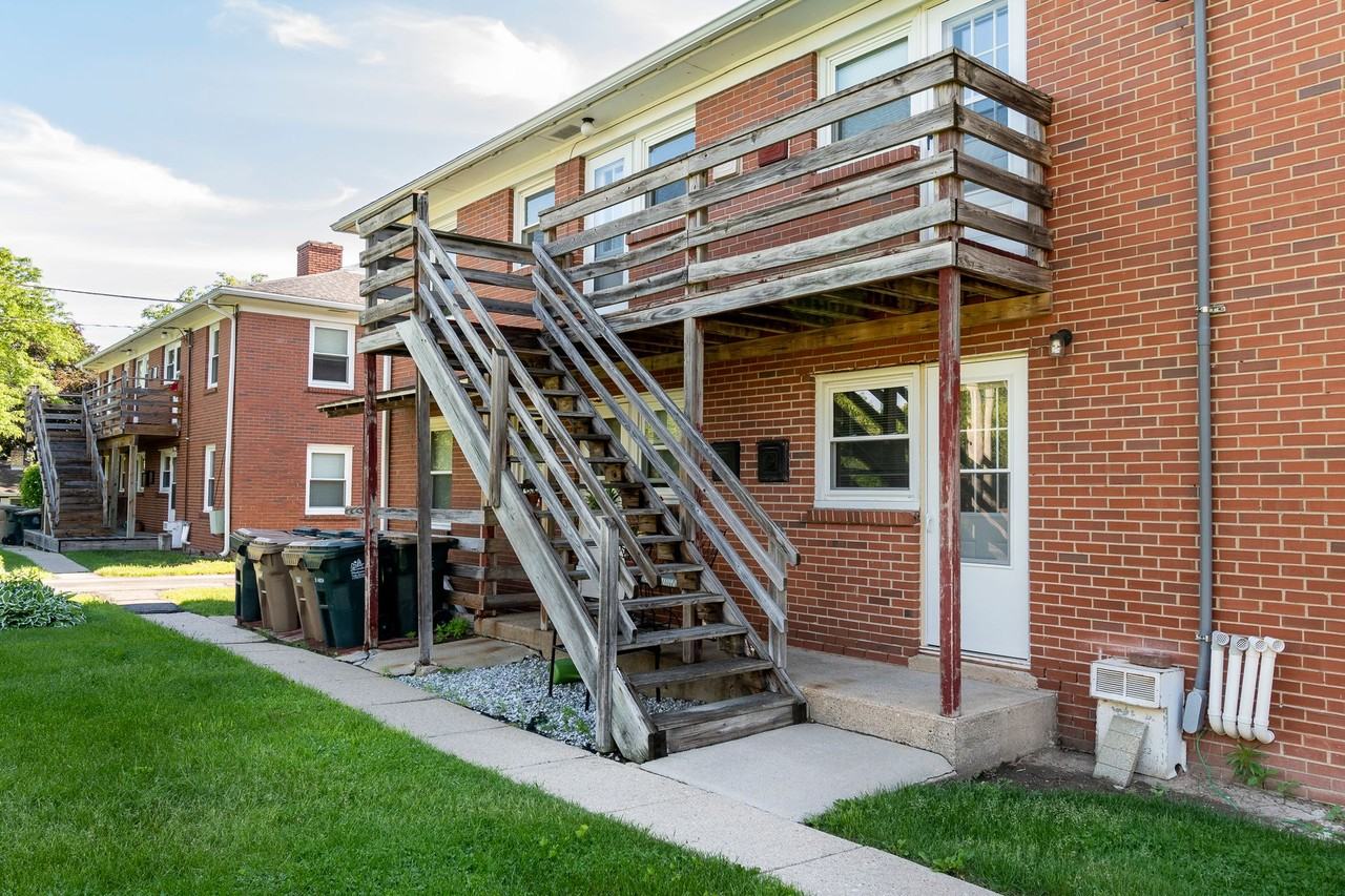 1206 South Midvale Properties - Photo 7 of 19