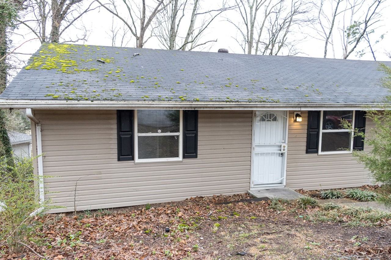 1600 Duke Lane - Photo 2 of 14