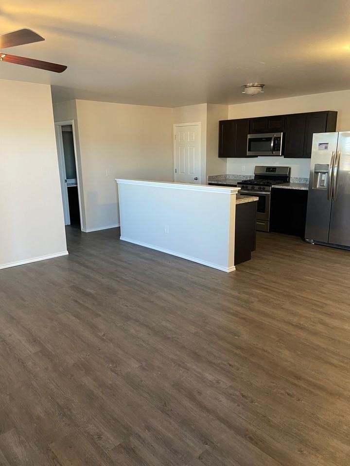 9522 Black Tail Cir - Photo 5 of 18