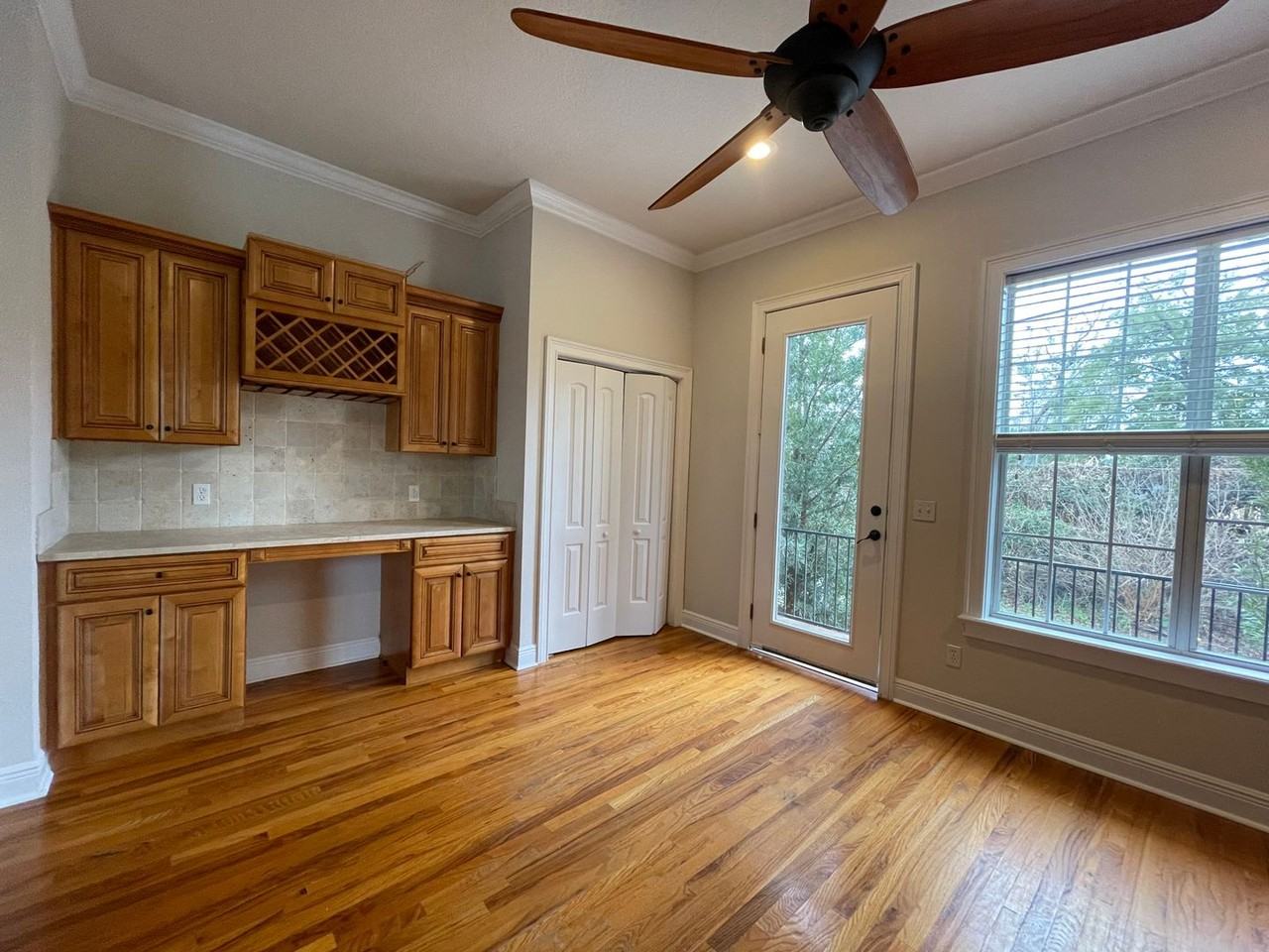 1330 N Duval St - Photo 4 of 25