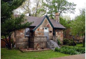 featured image of 510 E 12th St