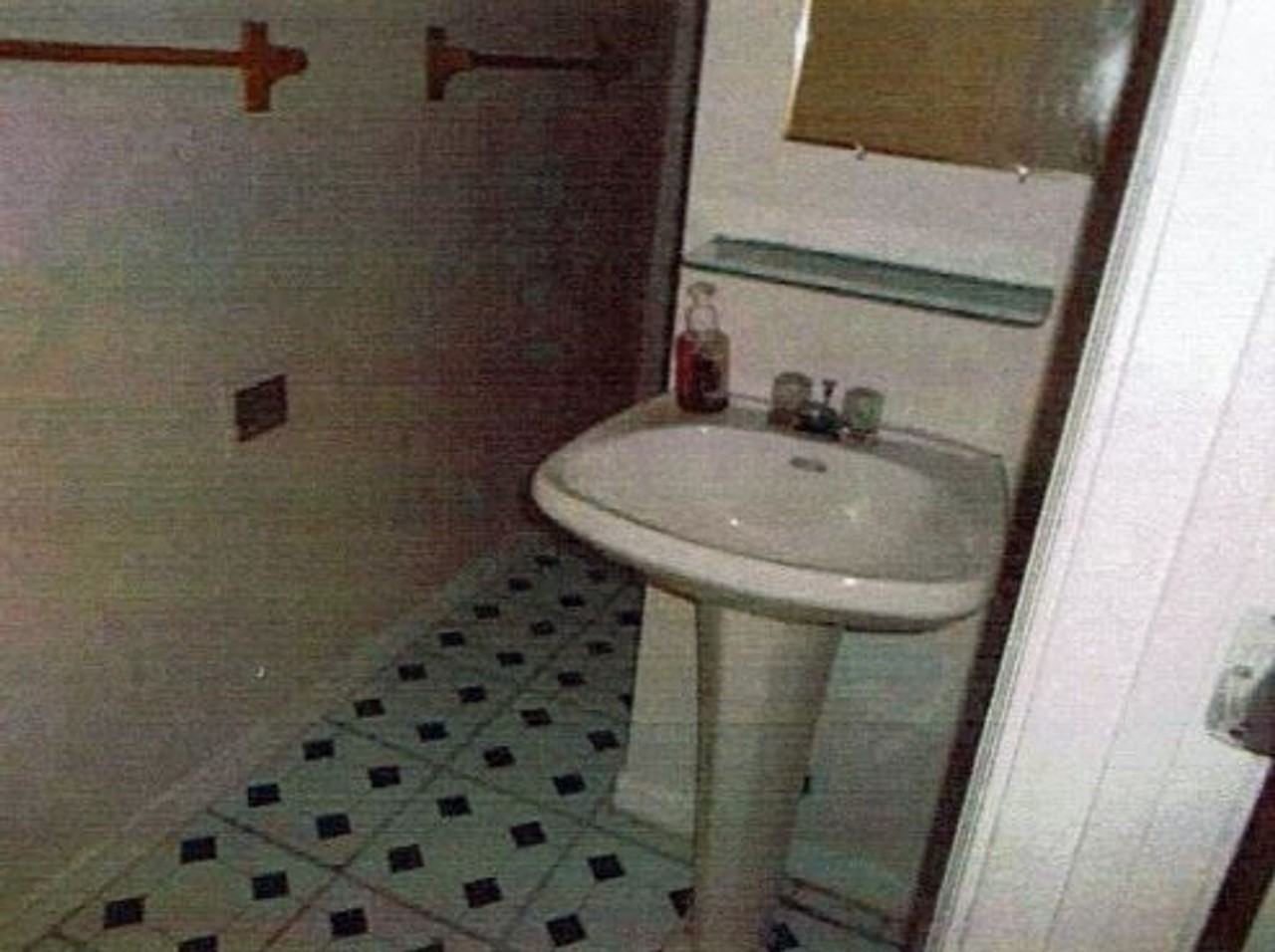 1507 Farrar Dr - Photo 4 of 8