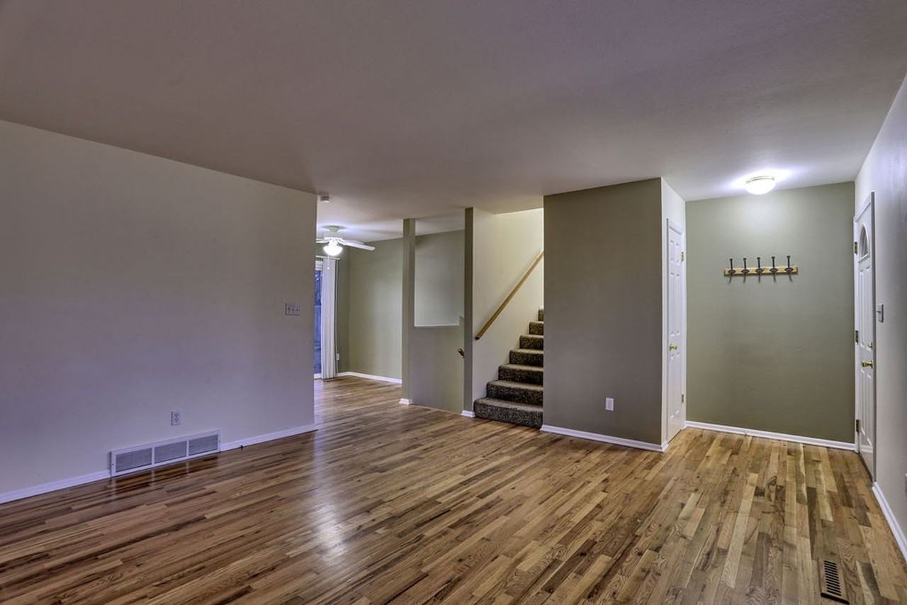 1137 Timber Ln - Photo 7 of 29