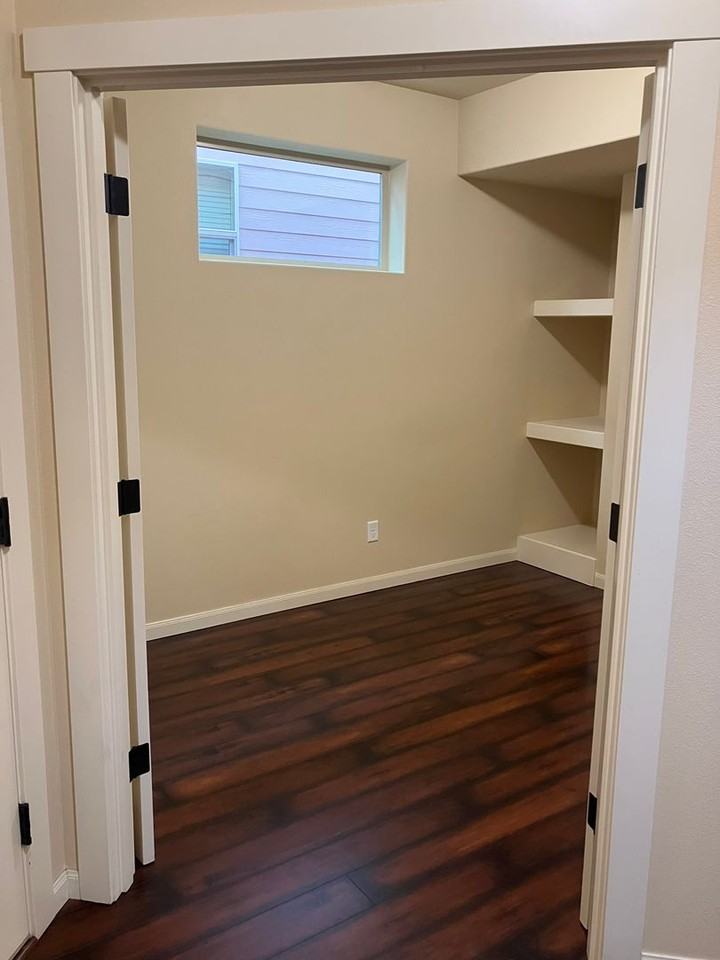 3715 Nw 122nd St - Photo 3 of 31