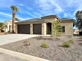 featured image of 5736 Desert Lakes Drive
