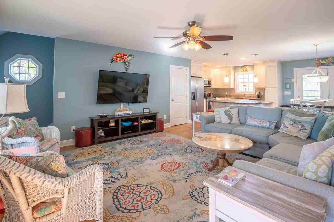 4502 The Gypsy Rose @ 4502 E Oak Island Dr - Photo 2 of 35