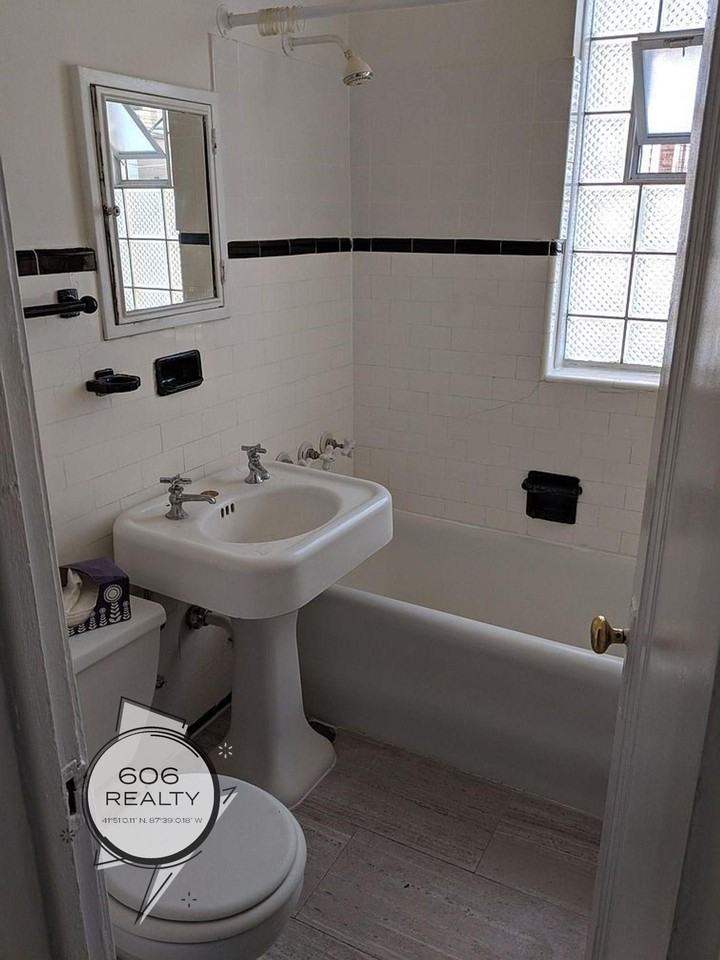 Beautiful Apartments in Berwyn! 3118 - Photo 5 of 26