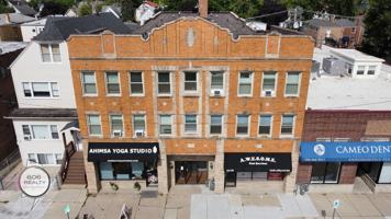 featured image of 3118 Oak Park Ave