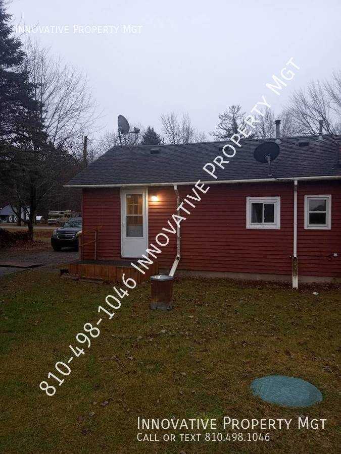 11362 Lake Rd - Photo 3 of 17