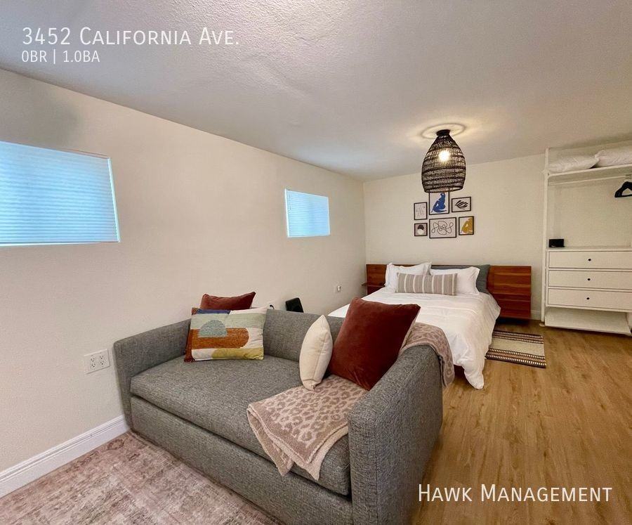 3452 California Ave - Photo 2 of 5