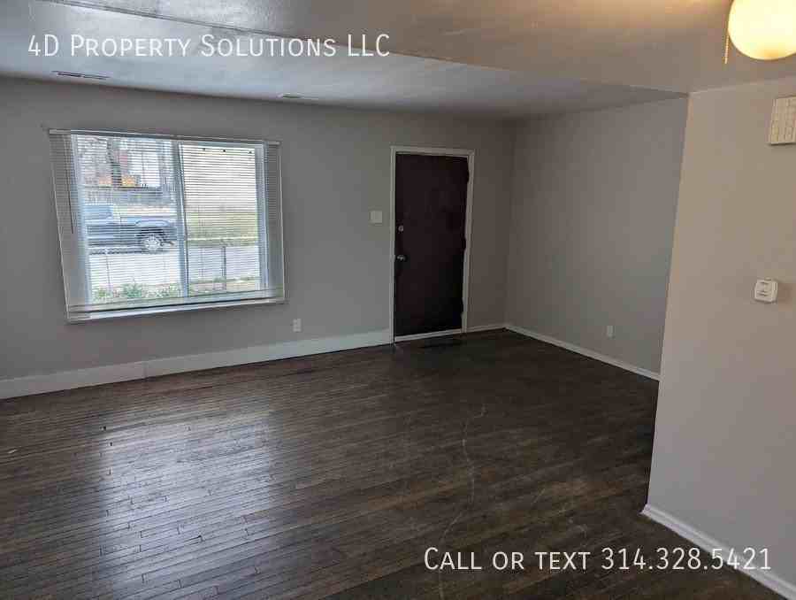 4106 W Penrose St - Photo 2 of 10