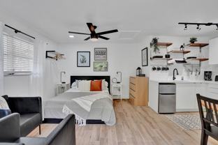 3218 Se 11th St #B - Photo 1 of 1