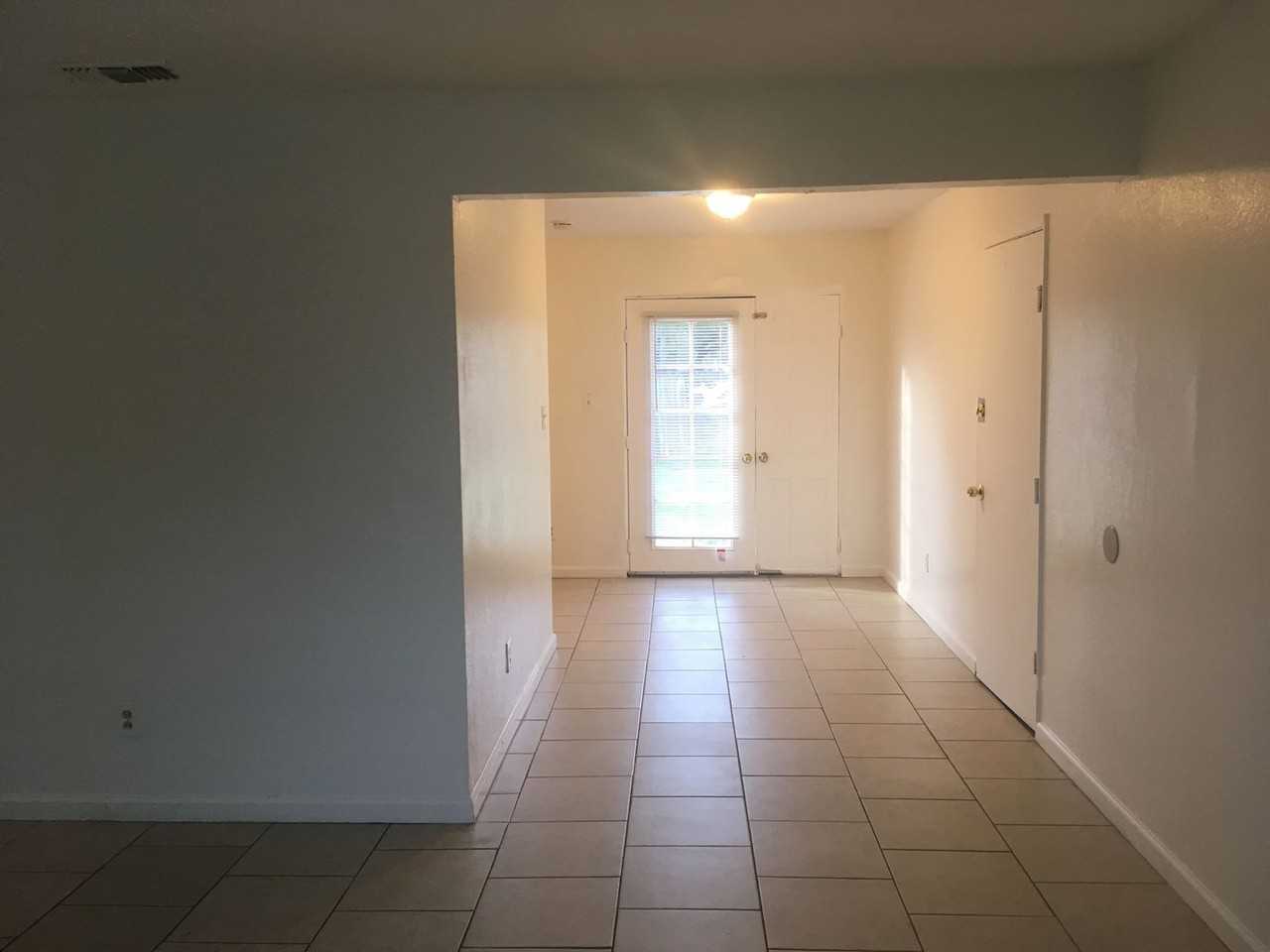 2066 Oneil Way - Photo 3 of 18