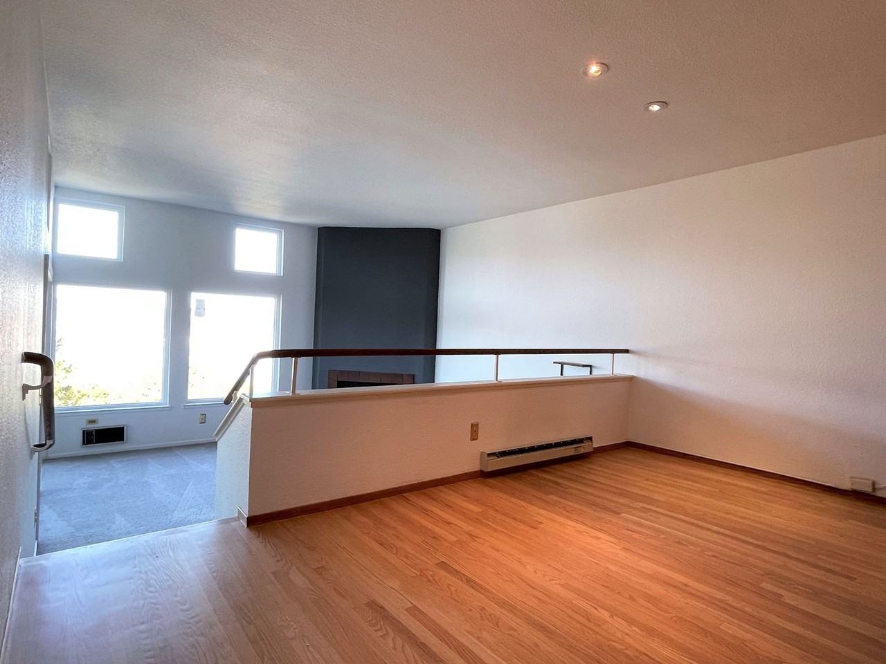515 Headlands Ct - Photo 3 of 20