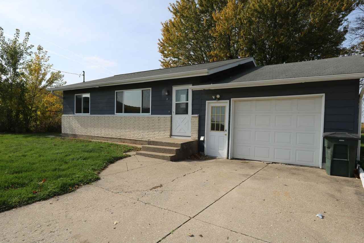 340 Boundary Ave - Photo 2 of 17