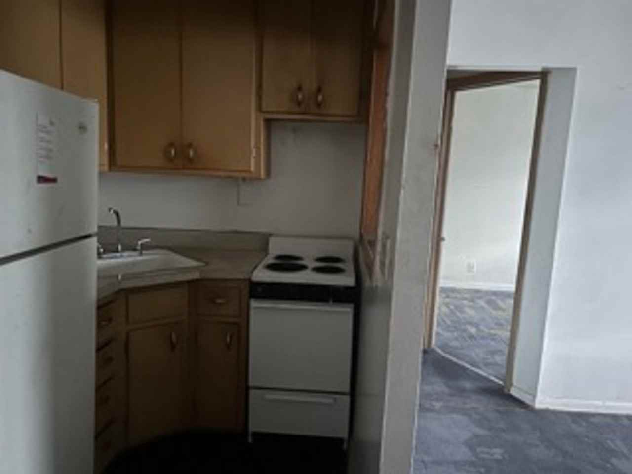 BBI - 04 - Hampton - Photo 2 of 4