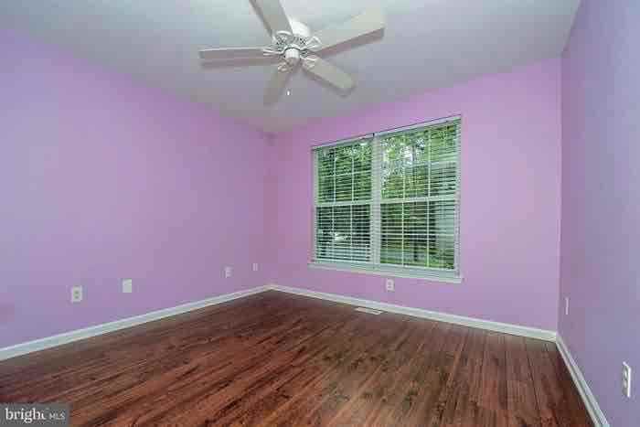250 S Grand St - Photo 3 of 9