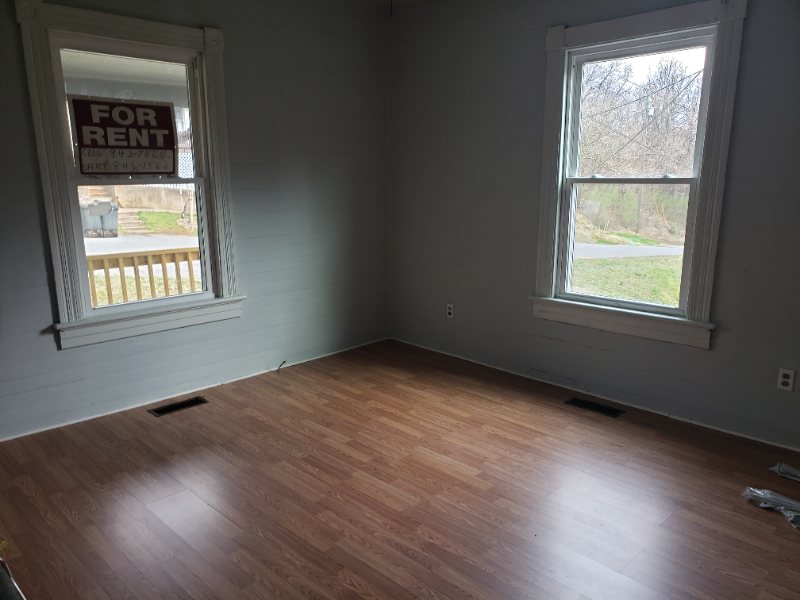 1517 Garfield Ave - Photo 2 of 13