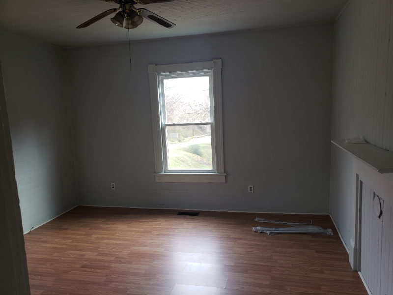 1517 Garfield Ave - Photo 3 of 13