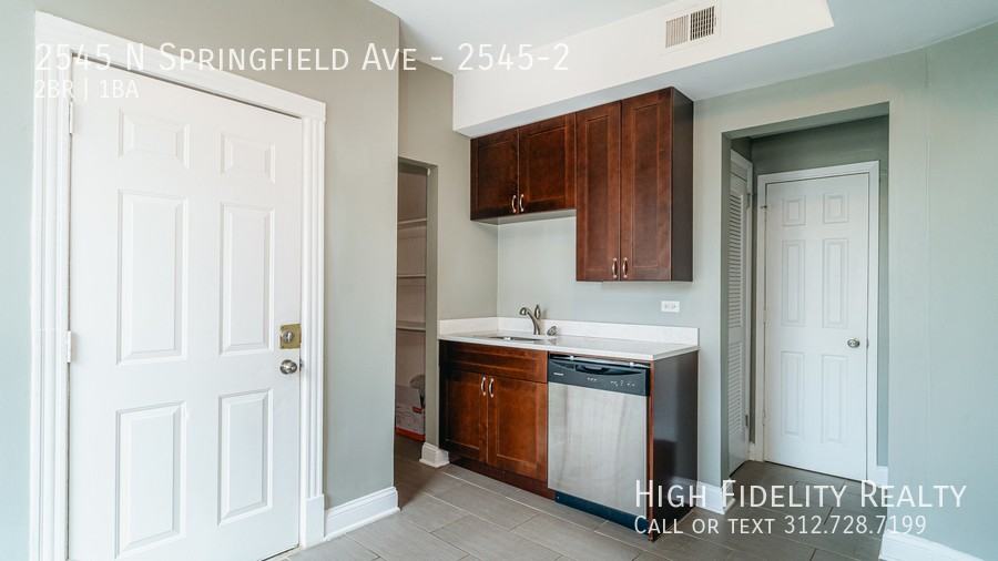 2543-45 North Springfield - Photo 3 of 11